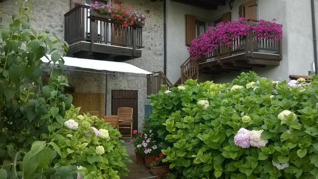Antica Casa Ortensia Рива-дель-Гарда Номер фото